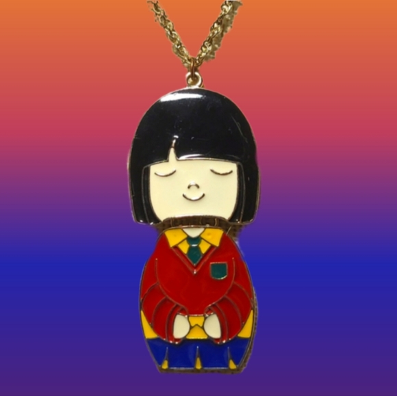 Beautiful Asian Girl Enamel NecklaceBeautiful Asian Girl Enamel Necklace - Picture 3 of 7